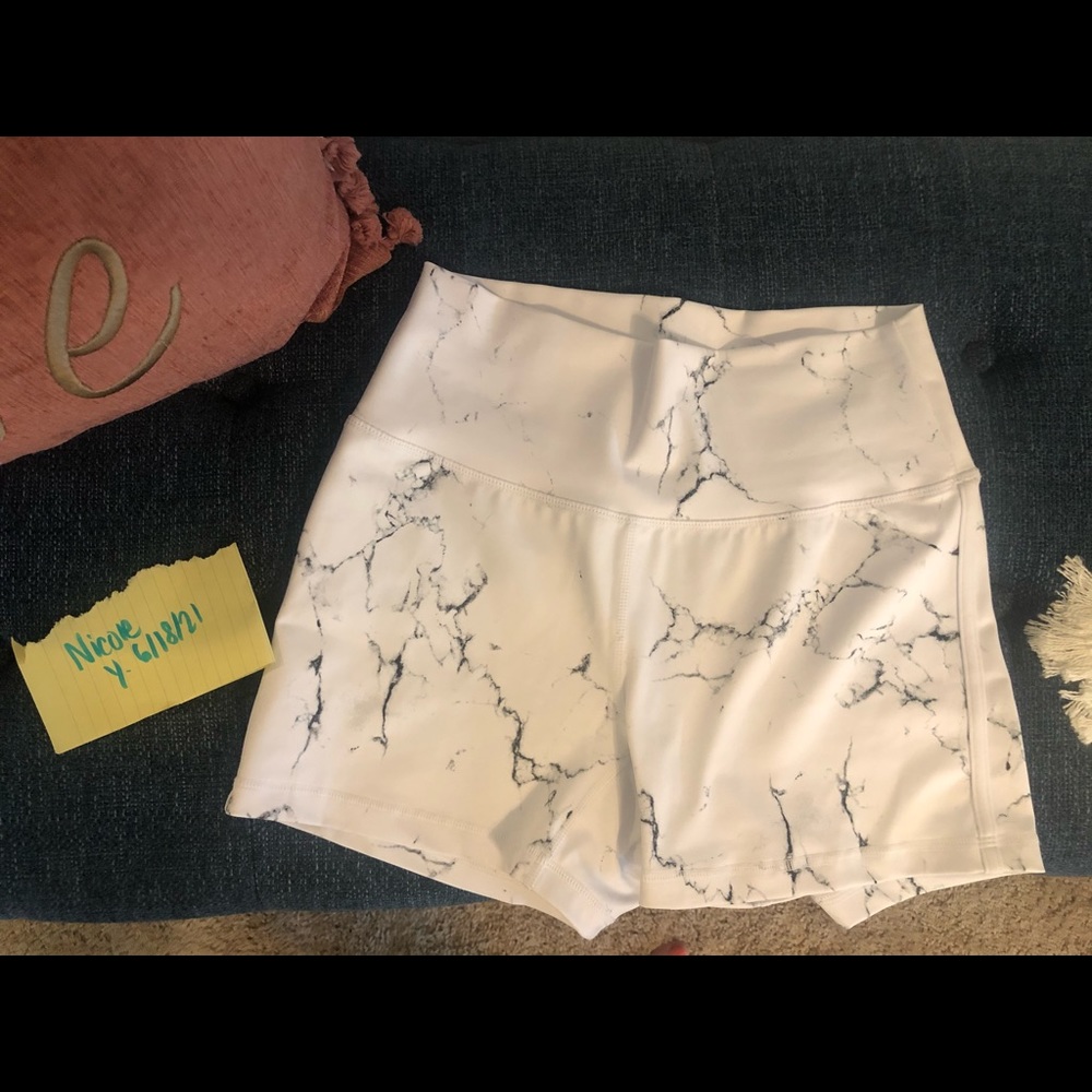 Buff bunny limitless white marble shorts